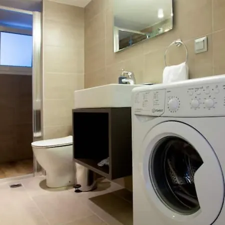 2 Bedroom Apartment Athens - Kallimarmaro Buitenkant foto