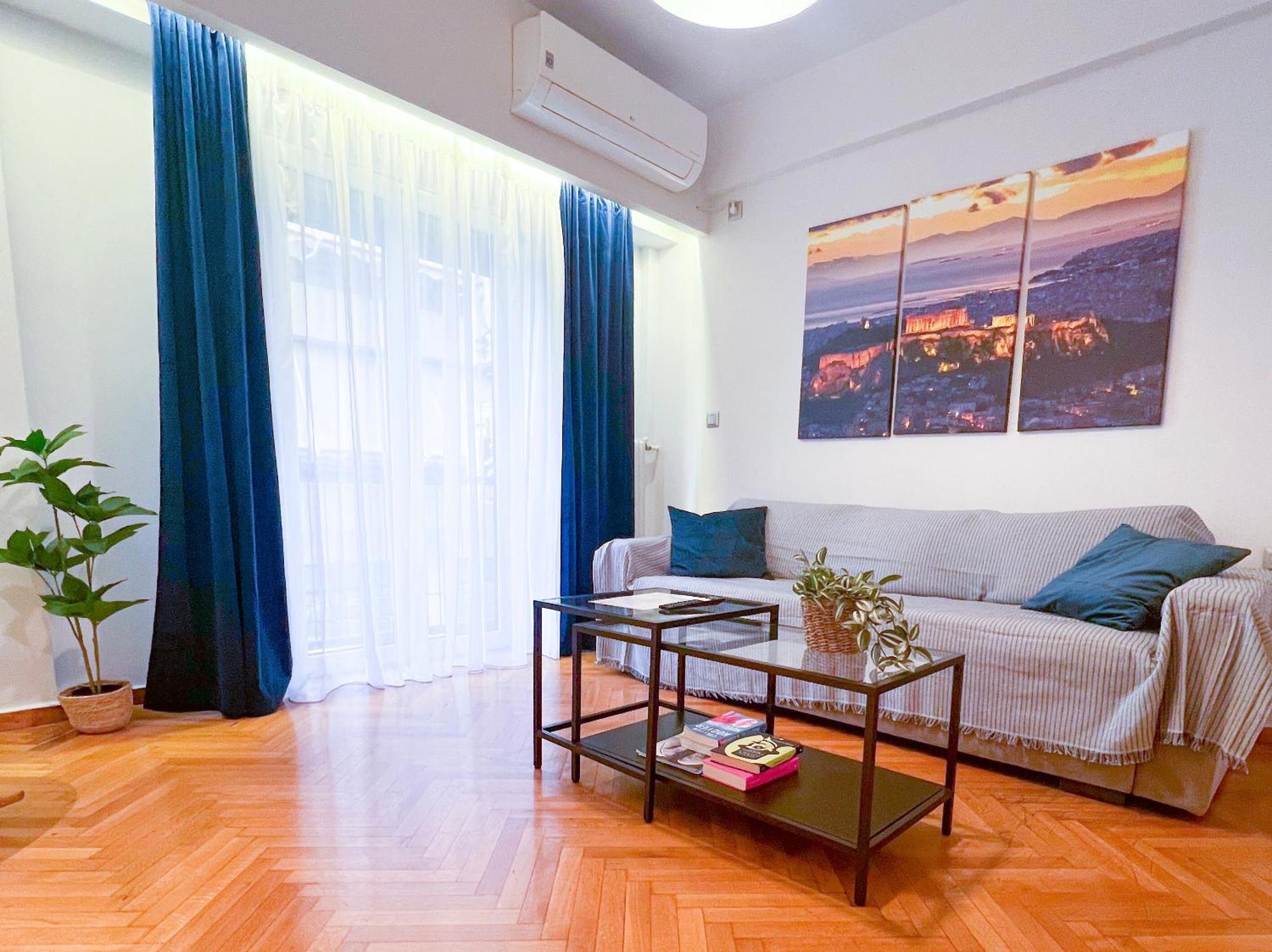 2 Bedroom - Kallimarmaro * Atene